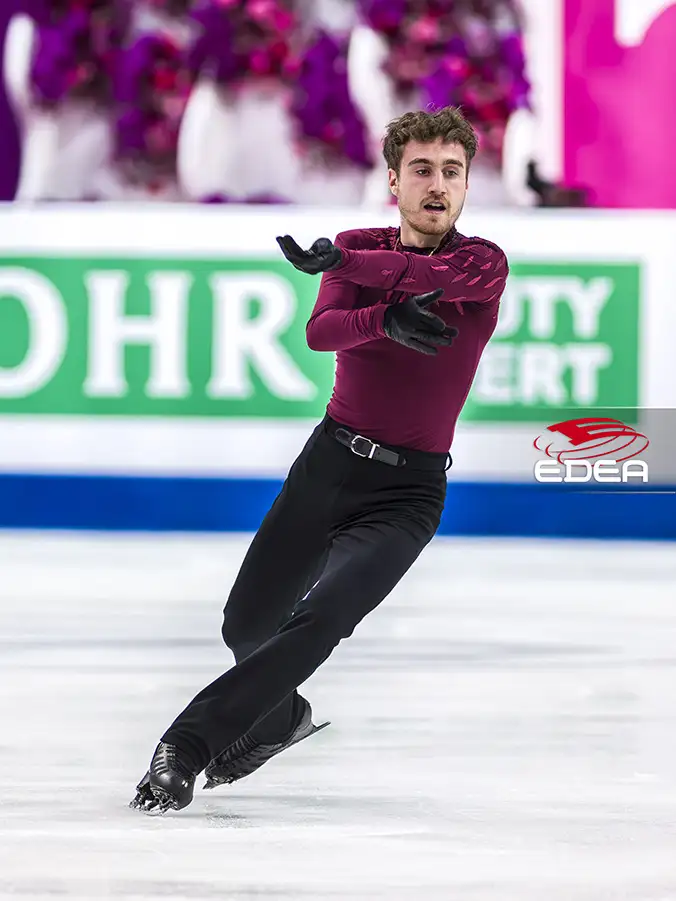 Ice Gallery Skates U.S.